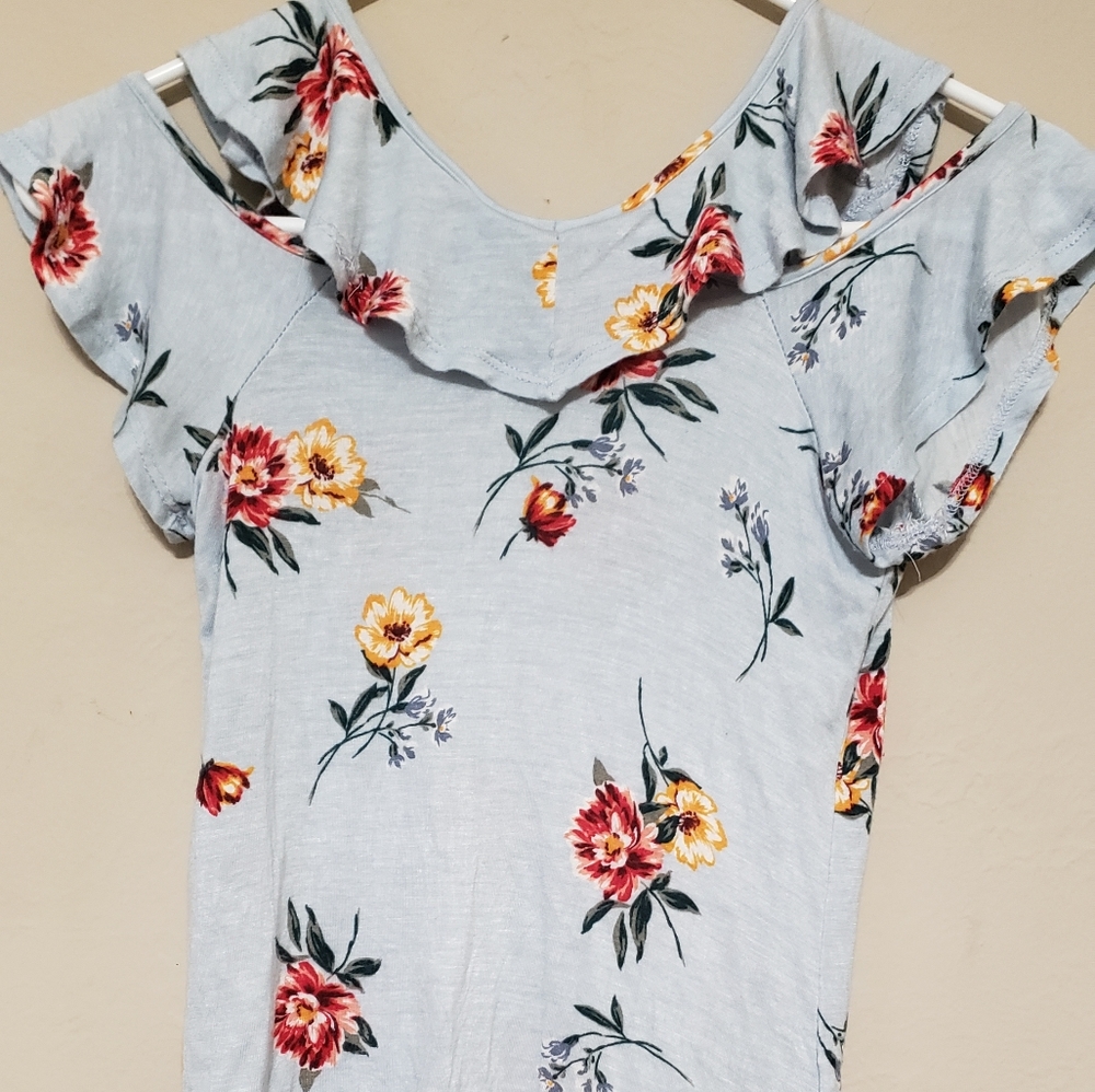 Cold shoulder size 10/12